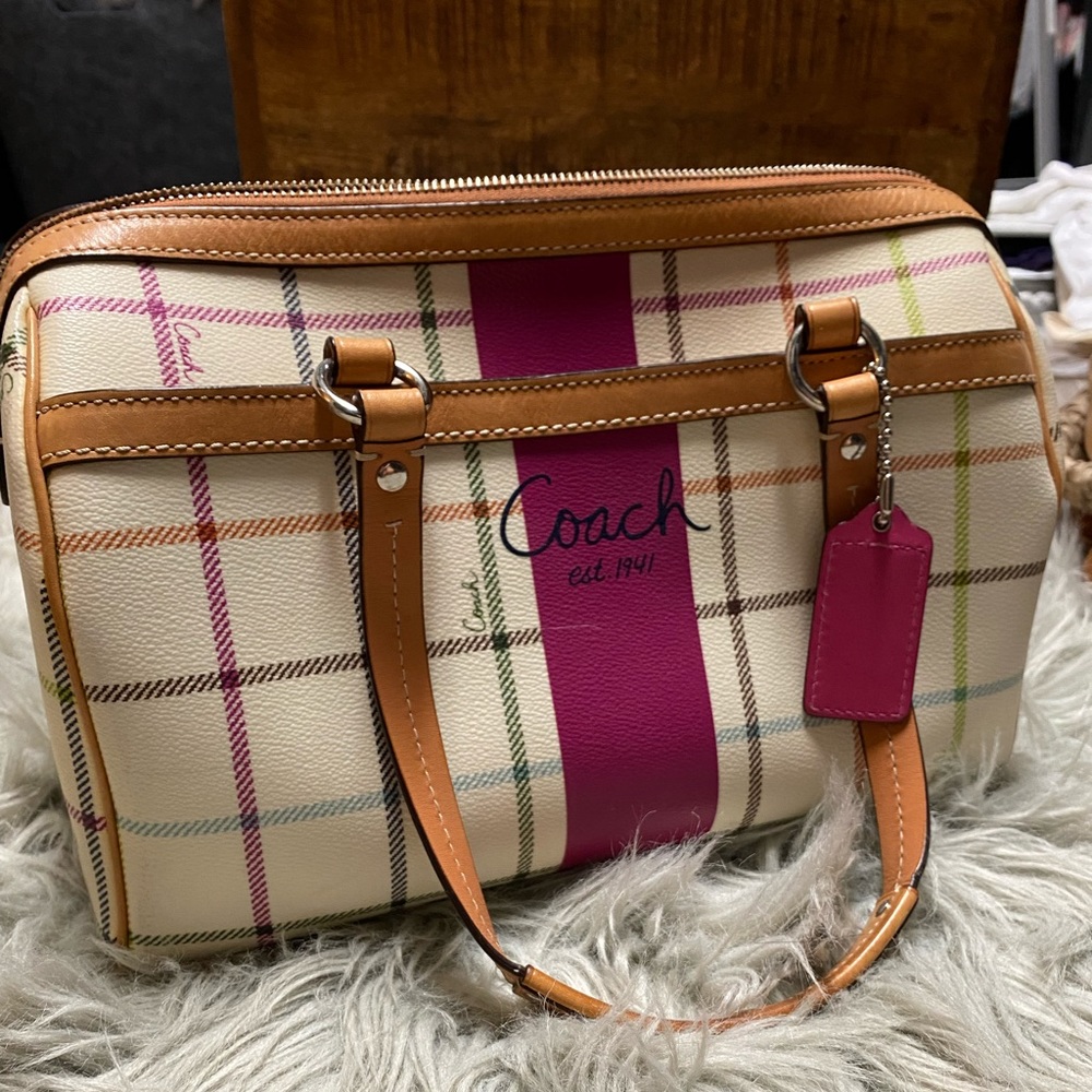 Coach Handbag - Excellent Condition